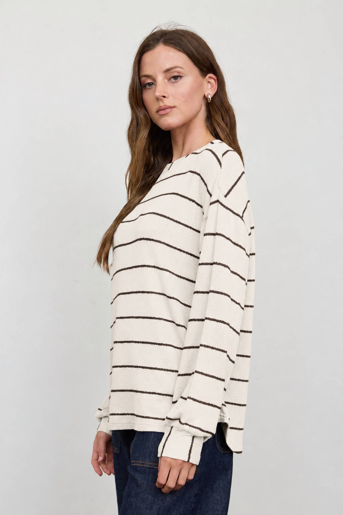 STRIPE LONG SLEEVE CUFFED RELAXED KNIT TOP : CREAM