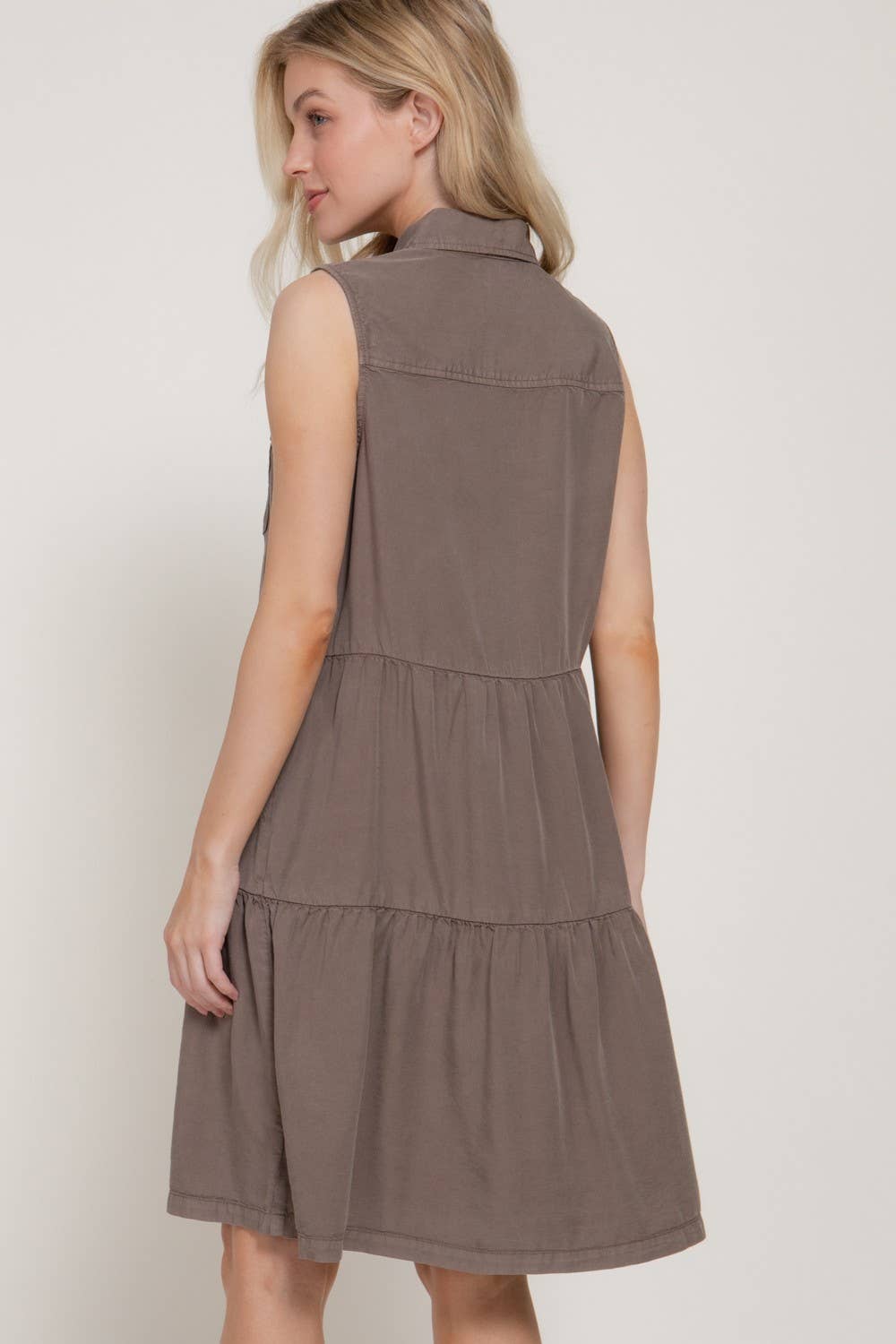 Sleeveless Button Down Lyocell Dress: MOCHA