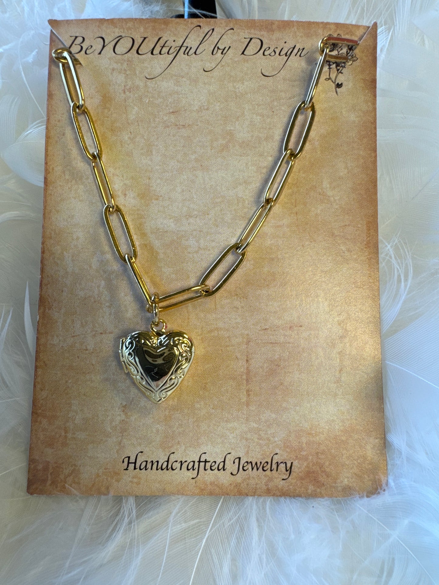 Handcrafted Necklace Gold
