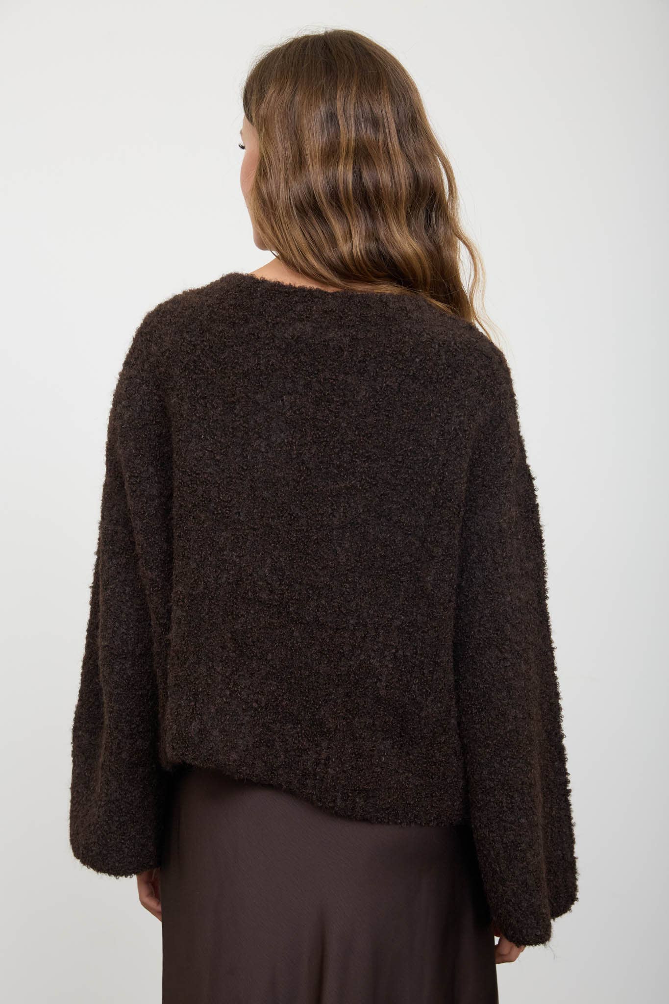 FUZZY KNIT BUTTON DOWN BOXY CARDIGAN SWEATER: CHOCOLATE BROWN