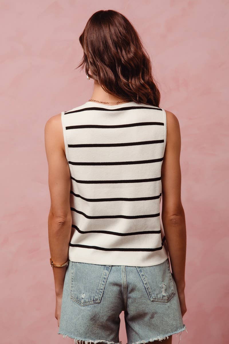 Button Front Stripe Fine Sweater Sleeveless Top: OFF WHITE/BLACK
