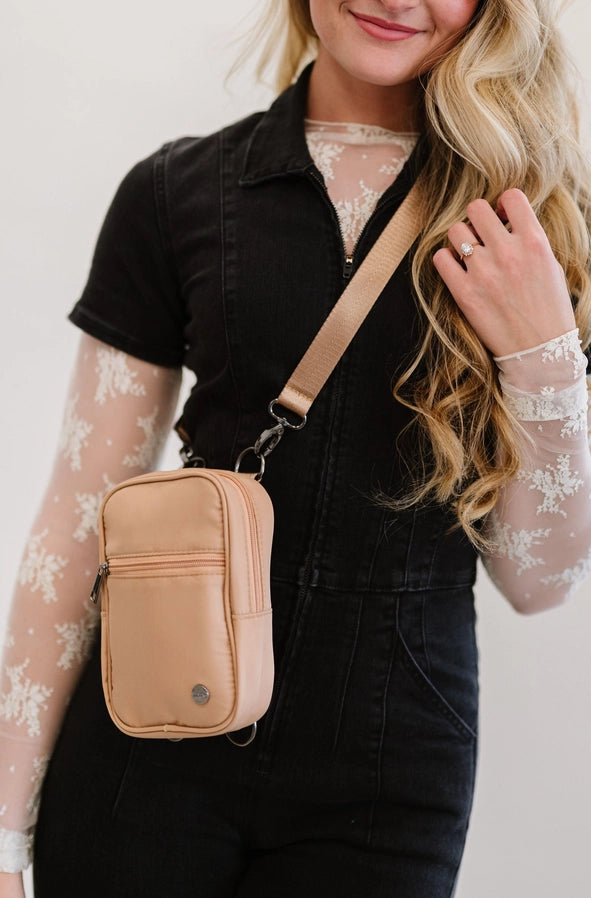 Lainey Convertible Multi-Wear Travel Crossbody Bag